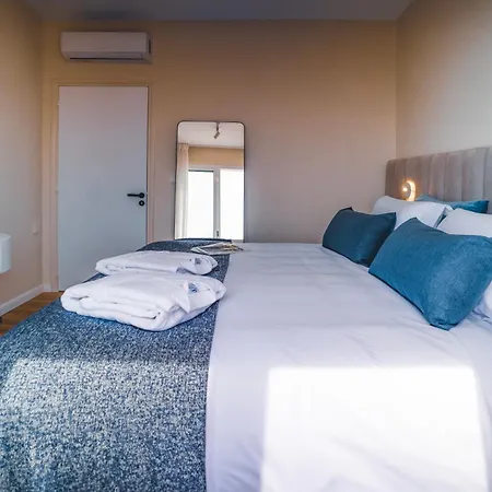 Apartman Sanders Seaview Hlóraka
