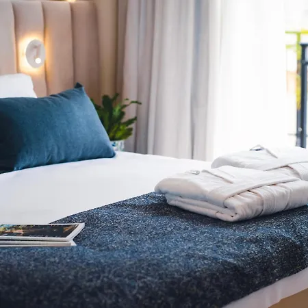 Sanders Seaview Apartment *