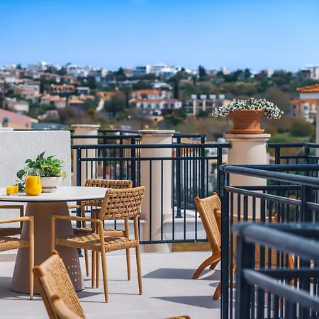 Sanders Seaview Apartment *